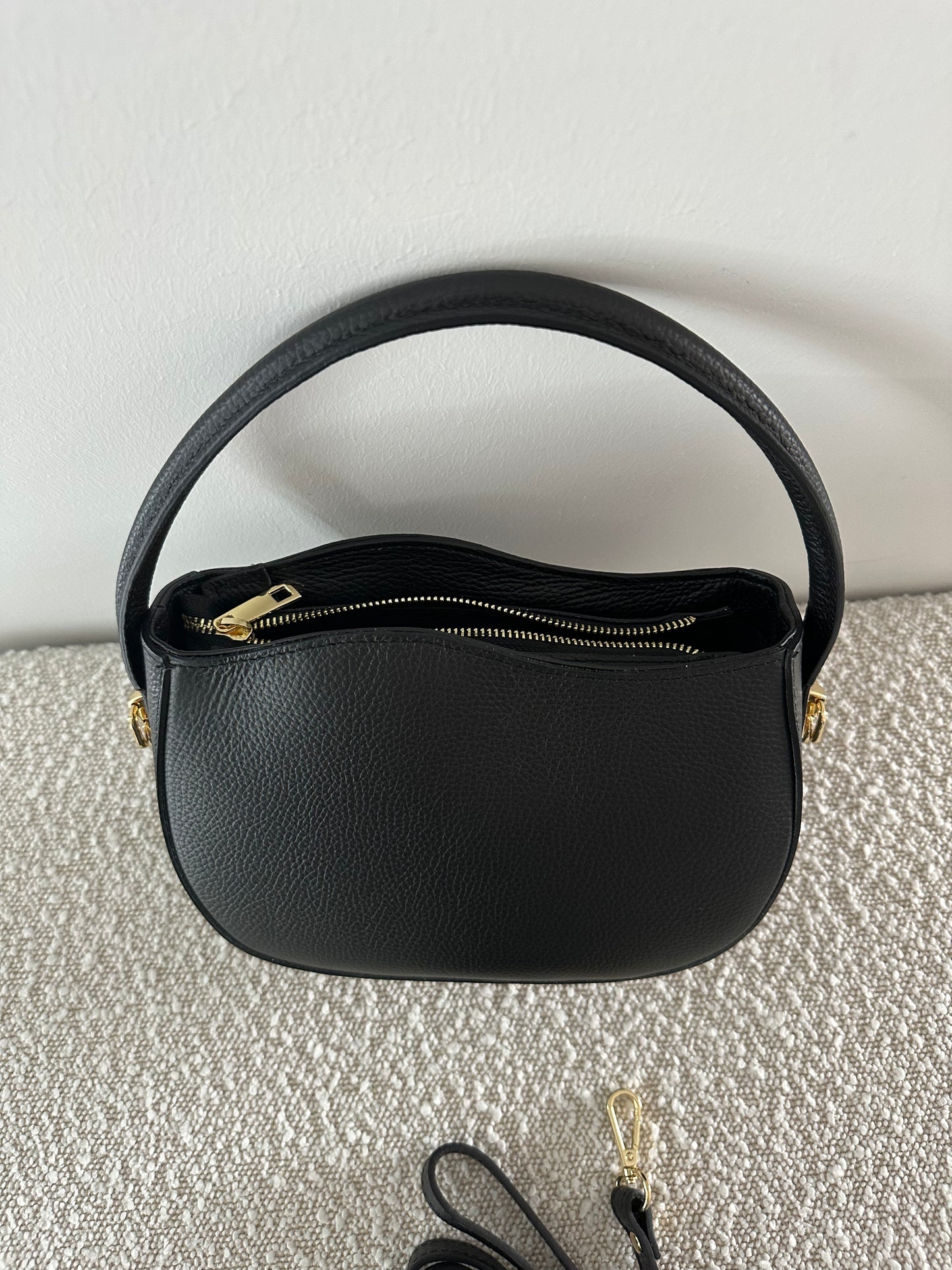 Le sac noisette noir